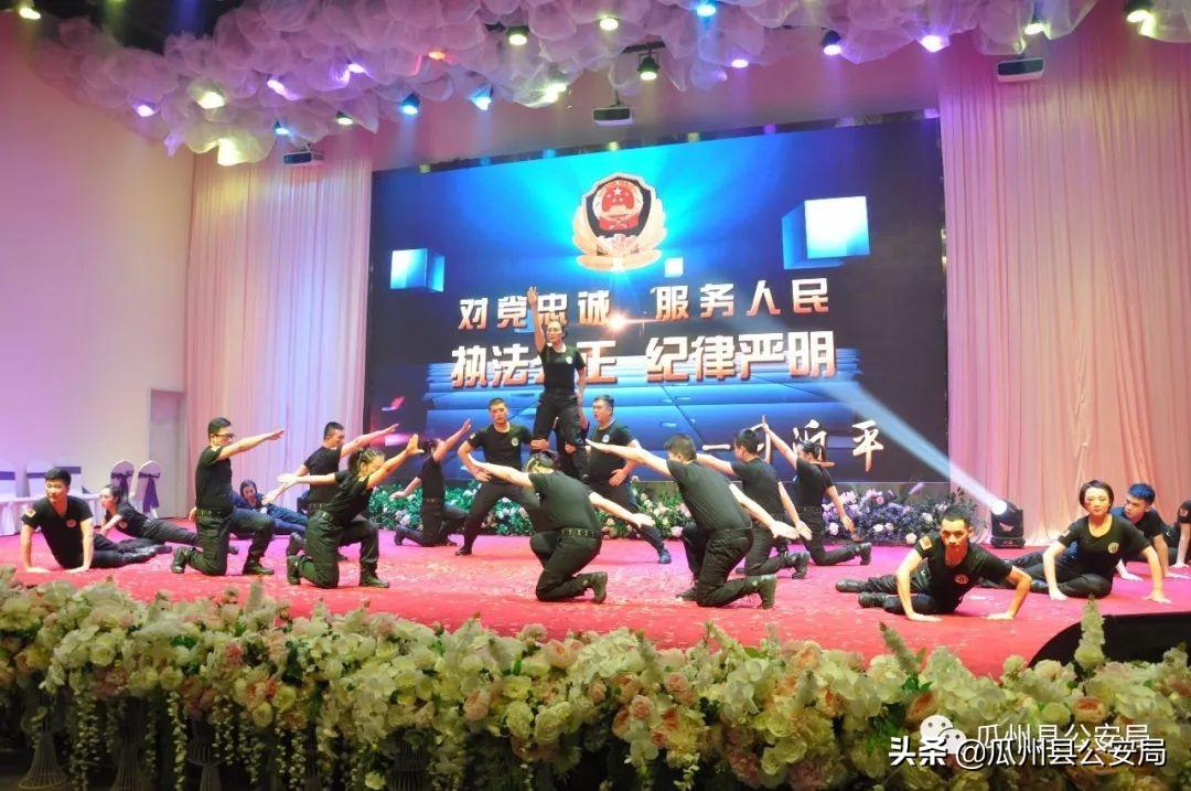 警嫂最新小說,警嫂最新小說，鐵血柔情鑄警魂